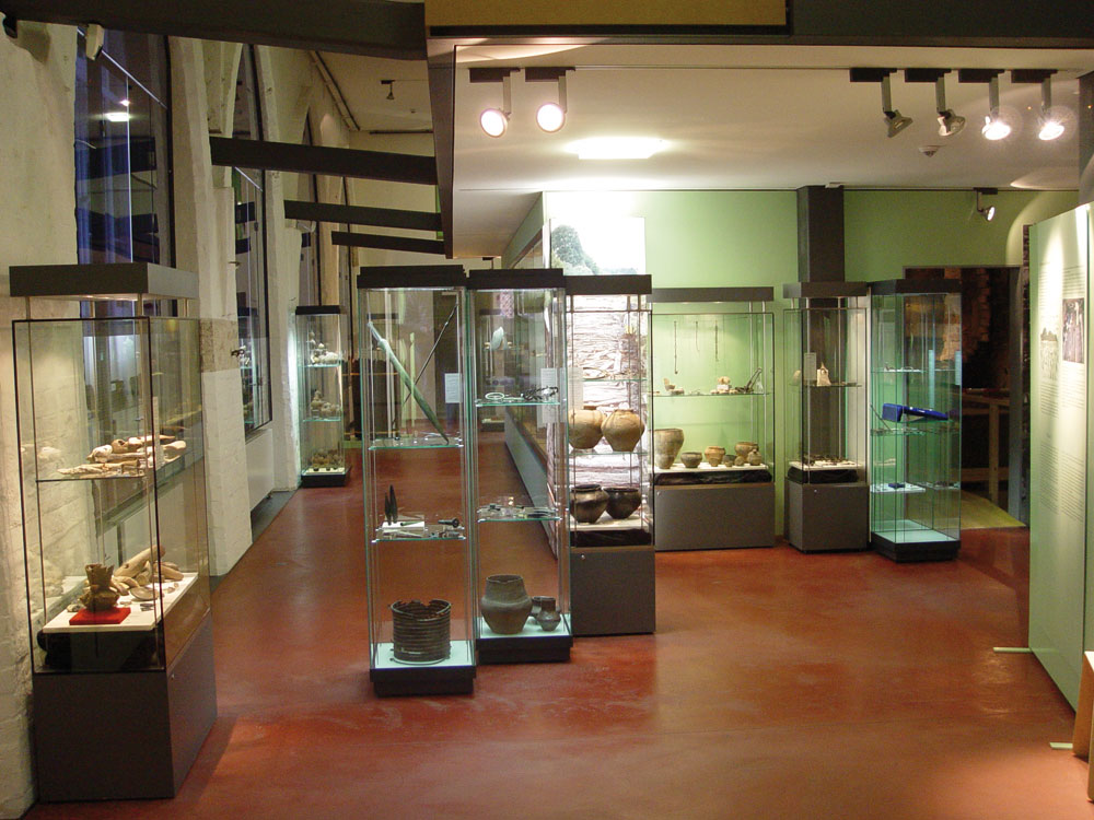 Blick in das Archäologische Museum (2005 bis 2011)
